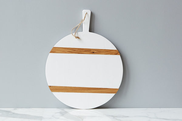 WHITE ROUND CHARCUTERIE BOARD (MEDIUM)